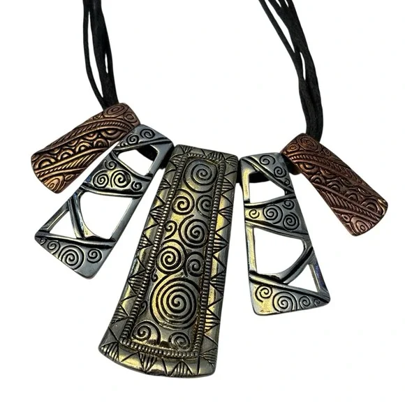 Drop Pendant Necklace Antiqued Metal Design Embossed Black‎ Multi-strand Cord - Picture 8 of 16